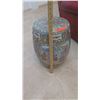 Image 8 : Chinese Painted Porcelain Garden Stool/Stand, 18" H, 11" Top Dia.