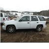 Image 1 : 2004 Chev Trail Blazer  -County Owned SN#-1GNDT13S442133700