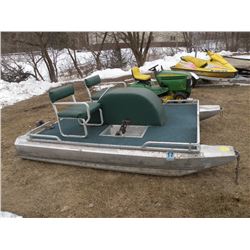 1982 Kennedy 10ft paddle boat Reg#-3184EL