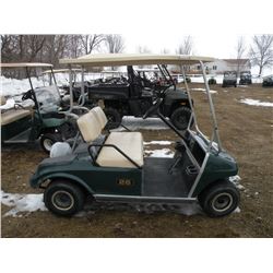 Club Car electric golf cart w/cahrger SN#-A9840-700782