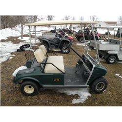 Club Car electric golf cart w/charger SN#-A9839699392
