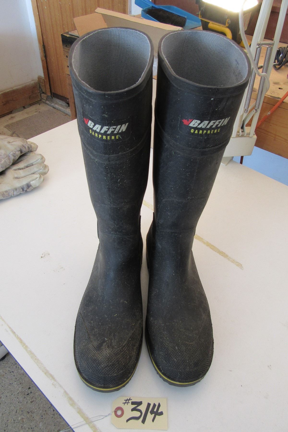 baffin steel toe rubber boots