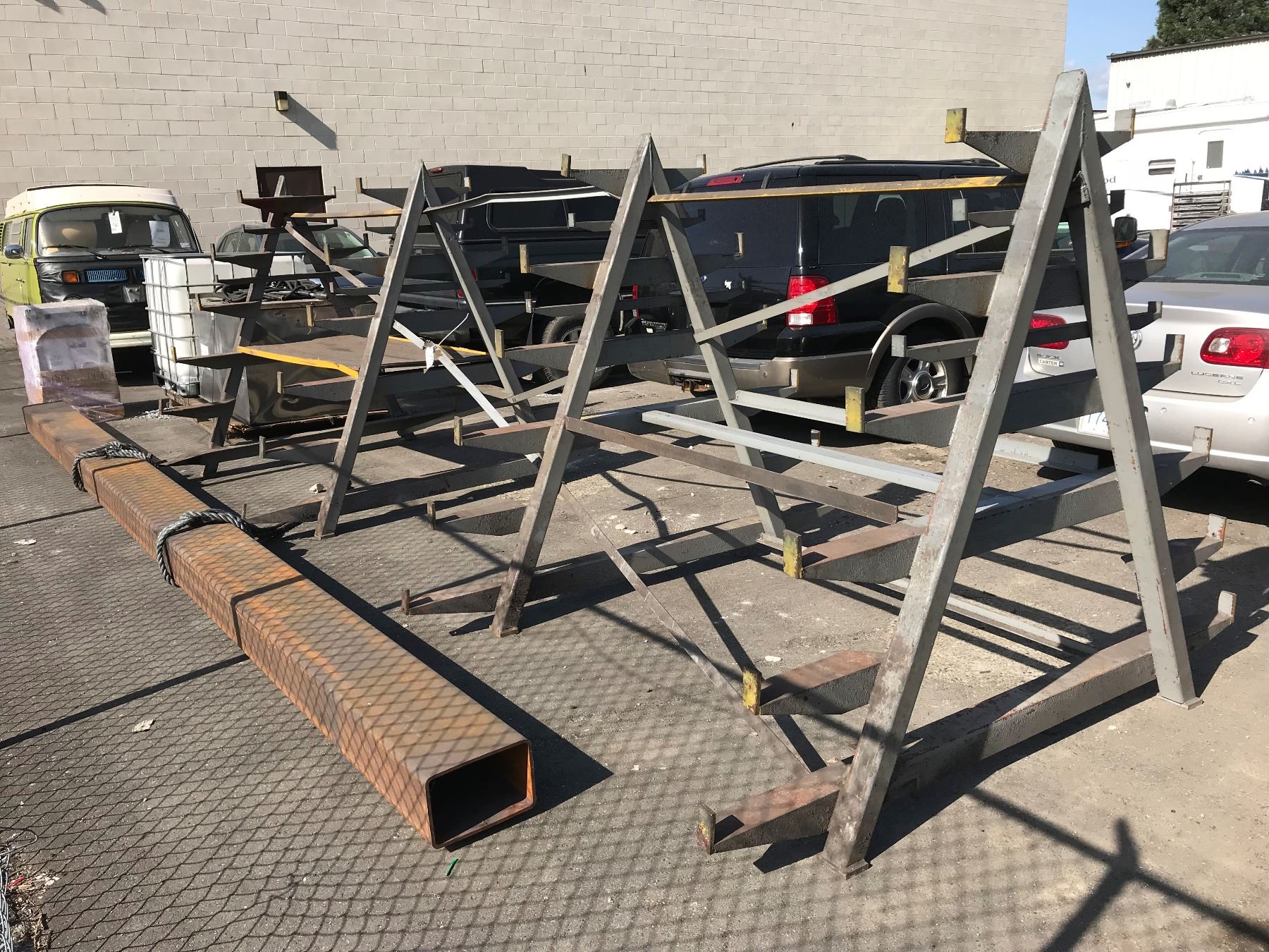 LARGE HEAVY DUTY STEEL BOX TUBE & A-FRAME STEEL RACK