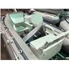 Image 4 : BAKERVIEW ALU-330DL GREY / WHITE 9.68FT 5 PERSON  STEP FRONT ALUMINUM RIB RIGID BOTTOM INFLATABLE