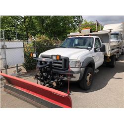 2005 FORD F-450 XL SUPERDUTY, DUMP 2DR, WHITE, VIN # 1FDXF46Y85EC95520