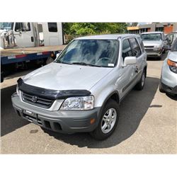 2000 HONDA CR-V, 4DR SUV, GREY, VIN # JHLRD1855YC808021