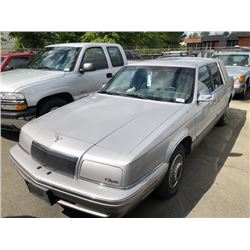 1993 CHRYSLER NEW YORKER FIFTH AVENUE, 4DR SDN, SILVER, VIN # 1C3XV66RXPD205342