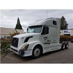 2007 VOLVO TRACTOR, WHITE, DIESEL, AUTOMATIC, VIN#4V4NC9TJ17N455060, 126,547KMS,