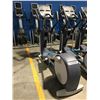 Image 2 : PRECOR EFX CROSSRAMP ELLIPTICAL TRAINER