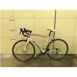 WHITE AND RED SUNDEAL 18 SPEED RACE BIKE