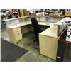 Image 2 : MAPLE 10' X 6' U-SHAPE RECEPTION DESK