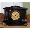 Image 1 : C.1905 NEW HAVEN MANTLE CLOCK