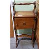 Image 1 : VINTAGE SMOKING STAND