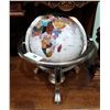 Image 1 : GEMSTONE GLOBE