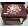 Image 1 : QUEEN ANNE STYLE NEEDLEPOINT STOOL