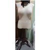 Image 1 : MANNEQUIN
