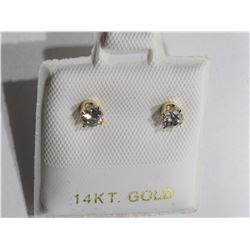 14KT. GOLD DIAMOND STUD EARRINGS. APPRAISED $1100