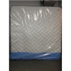 NEW KING SIZE KINGSDOWN PILLOW TOP MATTRESS