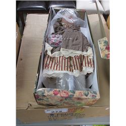 BOX OF 6 ASSORTED PORCELAIN DOLLS