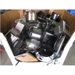 LARGE PALLET OF ASSORTED SMALL APPLIANCES (WORKING CONDITIONS UNKNOWN/FOR PARTS & REPAIR)