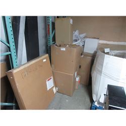 LARGE LOT OF ASSORTED XMAS DECOR/ACCESSORIES
