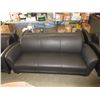 Image 3 : NEW 3 PIECE MATCHING BLACK LEATHER SOFA, CHAIR & LOVESEAT
