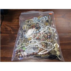 LOT ASSORTED ESTATE COSTUME JEWELLERY, ETC.