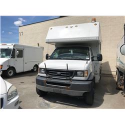 2003 FORD E-550 SUPER DUTY SERVICE, WHITE, VIN # 1FDAE55F73HA25043