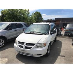 2006 DODGE CARAVAN, MINIVAN, WHITE, GAS, AUTOMATIC, VIN#1D4GP25RX6B520073, 131558KMS,