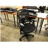 Image 2 : BLACK MESH BACK MID-BACK TASK CHAIR