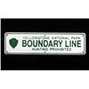 Image 8 : Yellowstone National Park Boundary Line Sign