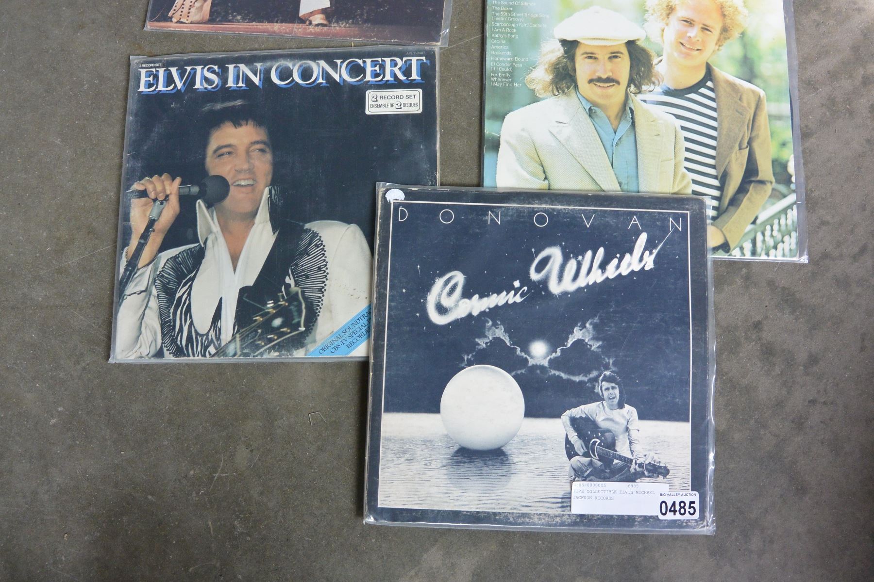 FIVE COLLECTIBLE ELVIS MICHAEL JACKSON RECORDS - Big Valley Auction