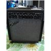 Image 2 : TRAYNOR GUITAR MTE 20 GUITAR AMP