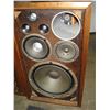 Image 2 : PAIR OF SANSUI SP2000 LATTICE FRONT SPEAKERS