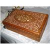 Image 2 : CARVED INLAID BOX WATCHES ETC