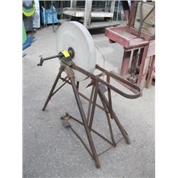 1 ANTIQUE SHARPENING STONE UNIT