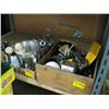 Image 1 : 1 WOOD BOX AND FLAT OF MISC KNIVES, FLOUR SIFTER AND KITCHEN UTENSILS