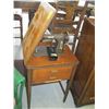 Image 1 : 1 DOMESTIC SEWING MACHINE IN CASE WITH ACCESSORIES-18