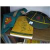 Image 1 : 1 CUB SCOUT HAT KERCHIEF, CUB MASTER MANUAL