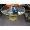Image 1 : 1 ROUND BRASS FRAMED COFFEE TABLE WITH GLASS TOP -25