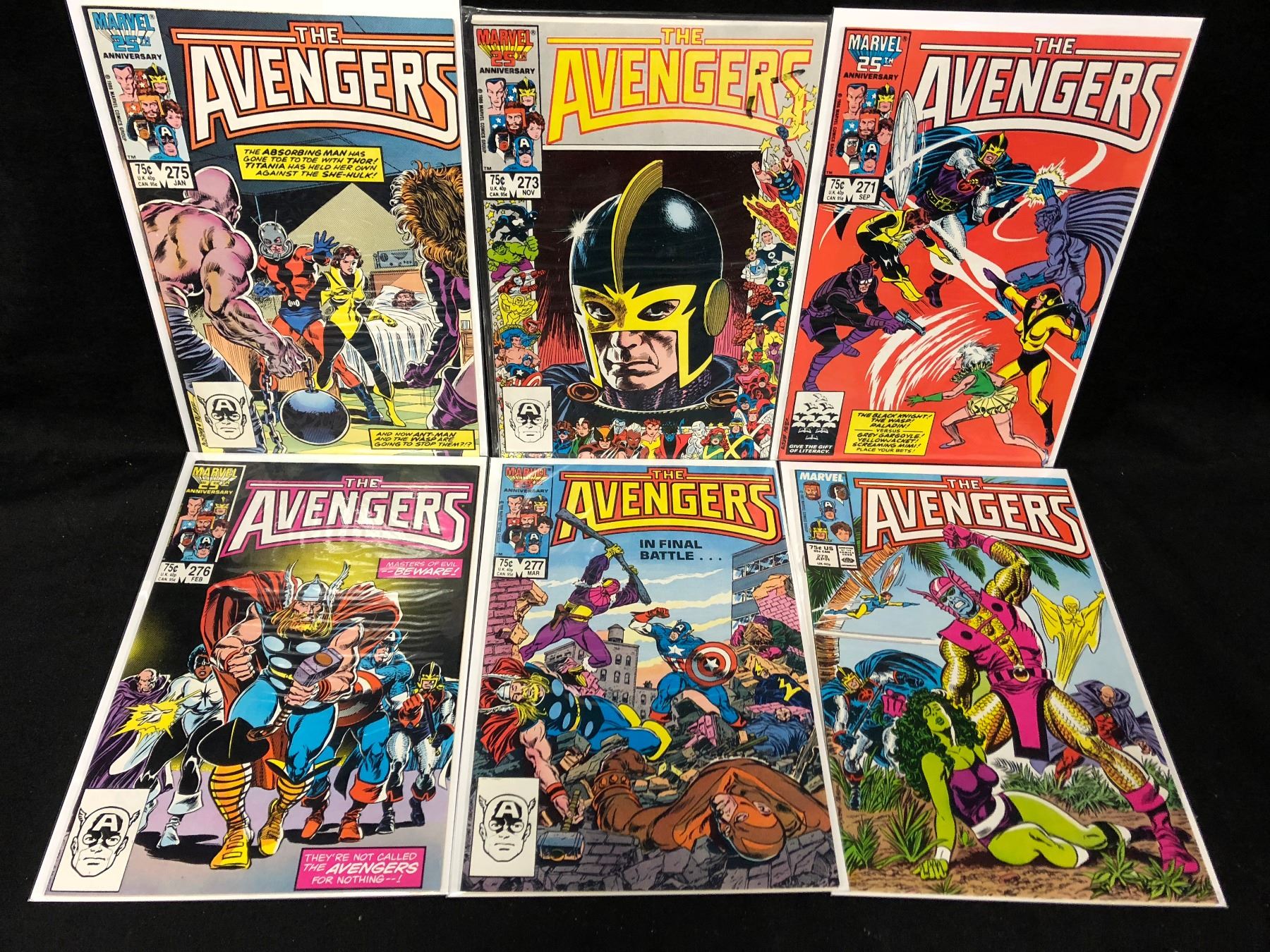 AVENGERS COMIC BOOK LOT (MARVEL COMICS)