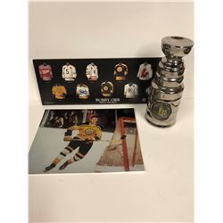 BOSTON BRUINS FAN SOUVENIR LOT INCLUDES BOBBY ORR AUTOGRAPHED POSTER *RARE*