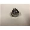 Image 3 : NEW YORK YANKEES WORLD SERIES CHAMPIONSHIP RING (REPLICA)