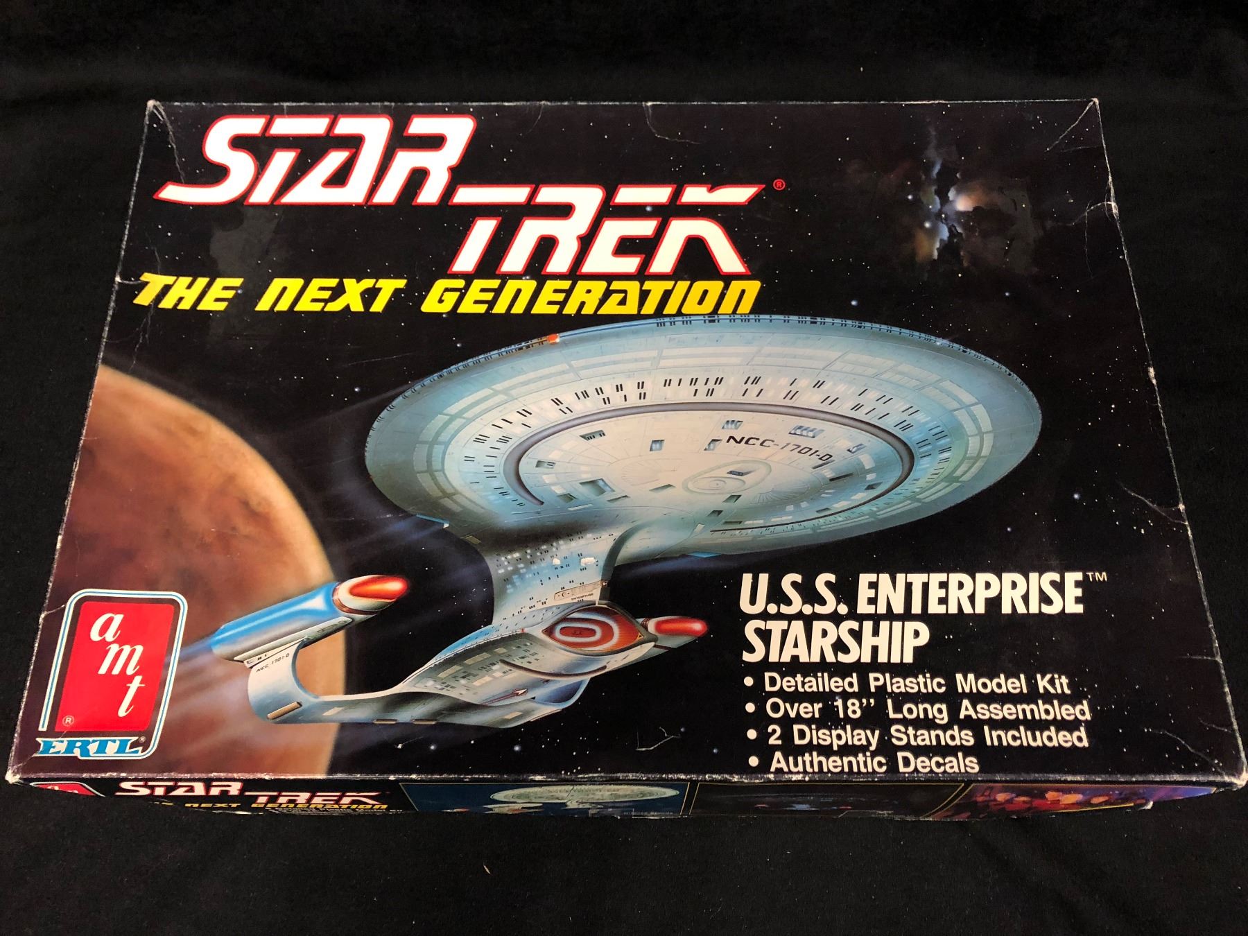 AMT STAR TREK THE NEXT GENERATION U.S.S ENTERPRISE STARSHIP MODEL KIT AMT STAR TREK THE NEXT GENERATION U.S.S ENTERPRISE STARSHIP MODEL KIT
