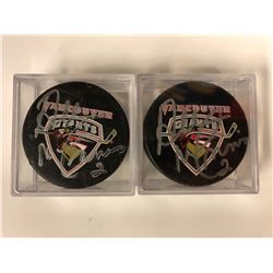 AUTOGRAPHED VANCOUVER GIANTS HOCKEY PUCKS LOT
