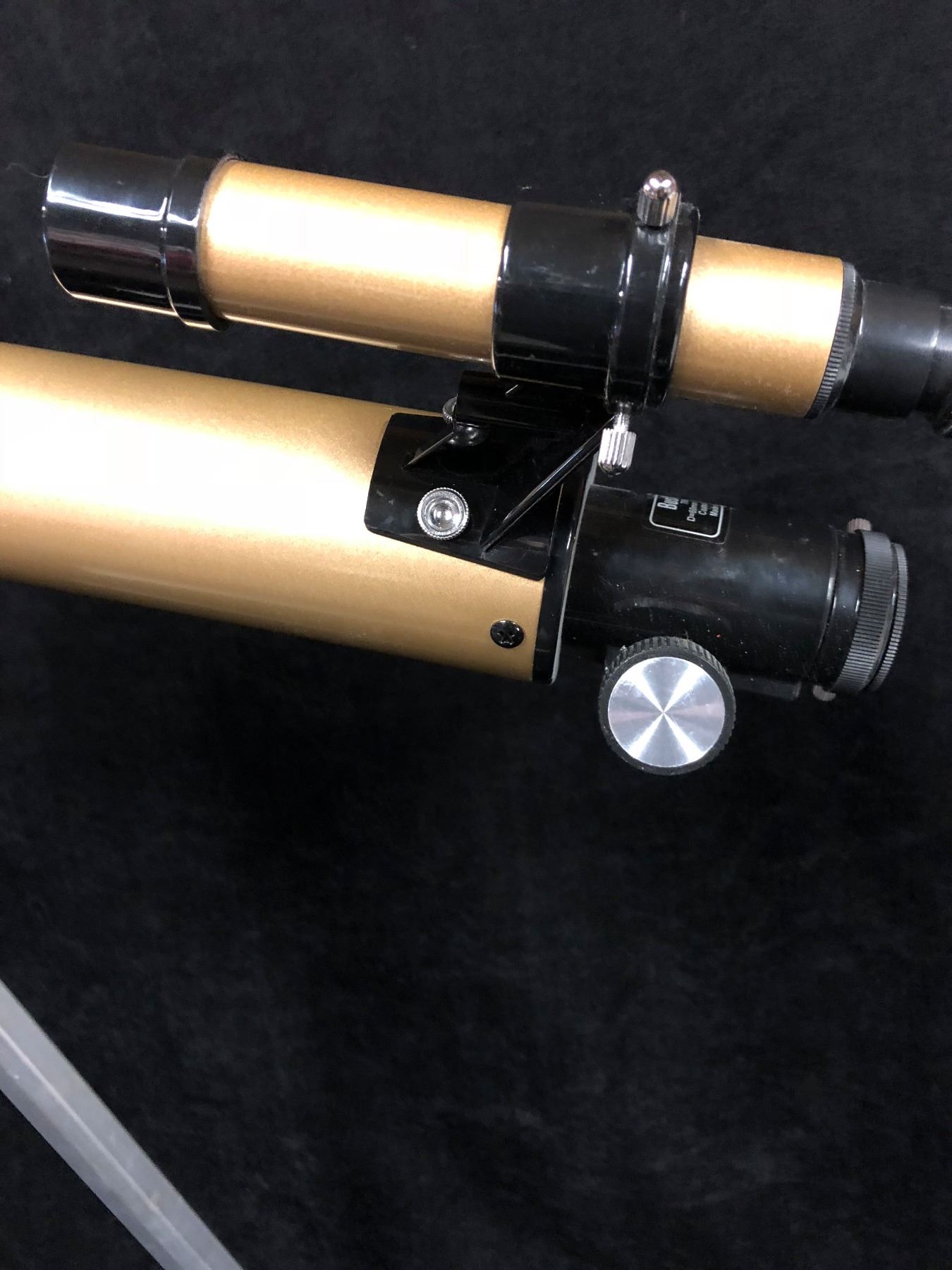 BUSHNELL 789660 TELESCOPE W/ OWNER'S MANUAL (EXTRA LENSES INCLUDED)