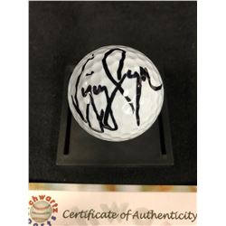 VIJAY SINGH AUTOGRAPHED GOLF BALL W/ COA