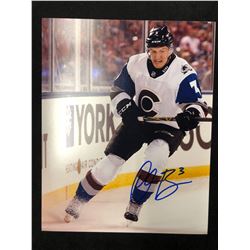 AUTGRAPHED 8" X 10" COLOR PHOTO (COLORADO AVALANCHE)