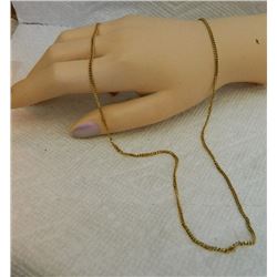 **** FEATURE ESTATE ITEM **** - 18K YELLOW GOLD BOX CHAIN - 21 ½" LONG - 7.6gm
