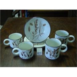 WEDGWOOD MIDWINTER Dinnerware - 8